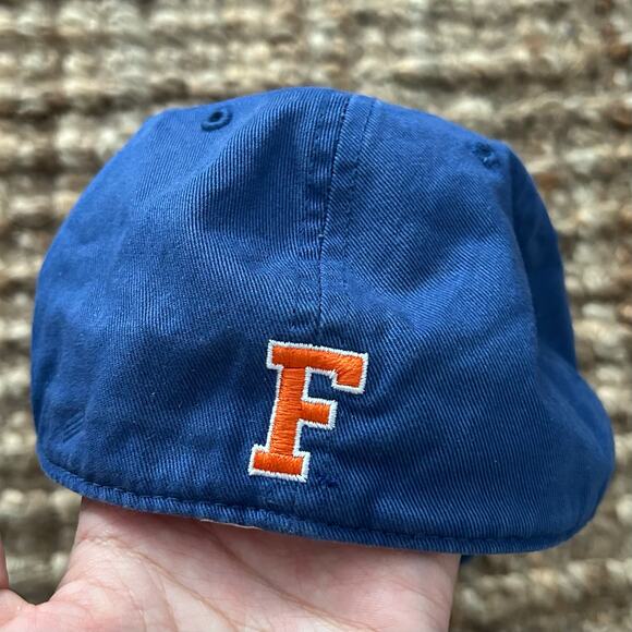 Vintage Florida Gators Fitted Hat Size S unisex – Twins Enterprise Blue - Picture 4 of 7